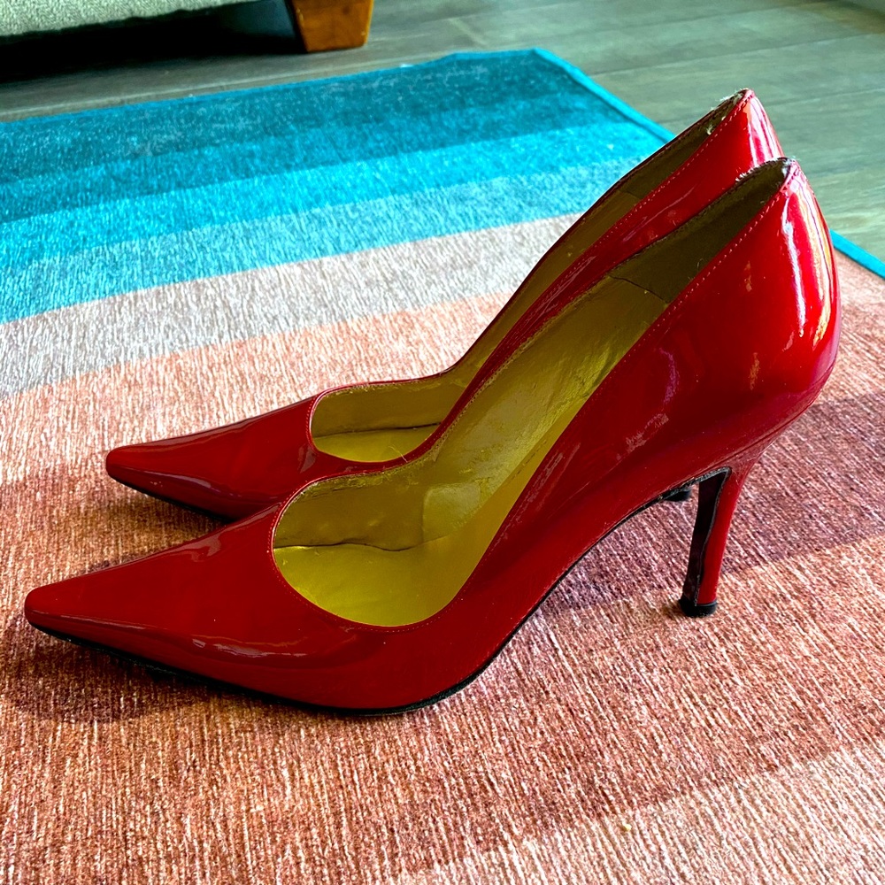 Stuart Weitzman pumps